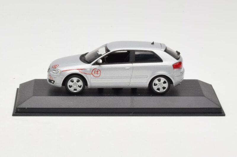 Audi A3 8P Argintiu Prototip Minichamps 1:43 5010503013 Metal