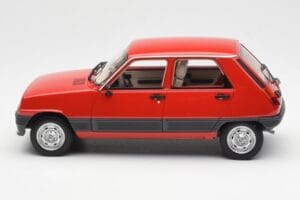 Renault 5 GTL Roșu Otto 1:18 OT1147 Rășină - imaginea 3 din 6
