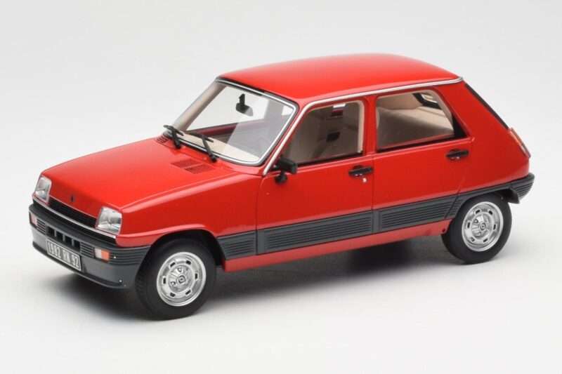 Renault 5 GTL Roșu Otto 1:18 OT1147 Rășină