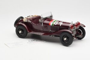 Alfa Romeo 1750 GS Spider #84 T. Nuvolari / B. Guidotti Mille Miglia Winner 1930 CMC 1:18 M-141 Metal - imaginea 4 din 6
