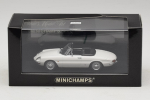 Alfa Romeo 1750 Spider Veloce Alb Minichamps 1:43 400120530 Metal - imaginea 4 din 4
