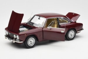 Alfa Romeo 2000 GTV Roșu Bordeaux Norev 1:18 187916 Metal - imaginea 2 din 8
