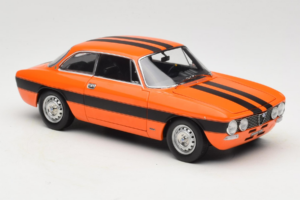 Alfa Romeo 2000 GTV Portocaliu Norev 1:18 187918 Metal - imaginea 6 din 8