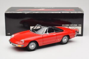 Alfa Romeo 2000 Spider Rosu Minichamps 1:18 180120930 Metal - imaginea 8 din 8