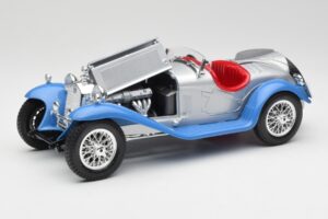 Alfa Romeo 2300 Spider Albastru Argintiu Bburago 1:18 3008 Metal - imaginea 2 din 8