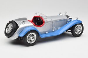 Alfa Romeo 2300 Spider Albastru Argintiu Bburago 1:18 3008 Metal - imaginea 3 din 8
