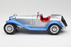 Alfa Romeo 2300 Spider Albastru Argintiu Bburago 1:18 3008 Metal - imaginea 4 din 8