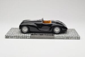 Alfa Romeo 6C 2500 SS Corsa Spider Negru Minichamps 1:18 107120231 Metal - imaginea 3 din 6
