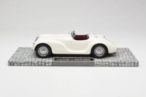 Alfa Romeo 6C 2500 SS Corsa Spider Alb Minichamps 1:18 107120232 Rășină - imaginea 3 din 6