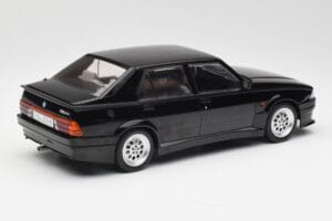 Alfa Romeo 75 Turbo Evoluzione Negru MCG 1:18 MCG18429 Metal - imaginea 2 din 6