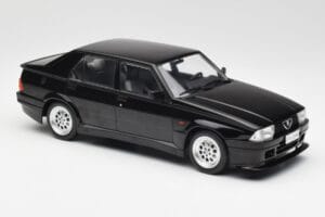 Alfa Romeo 75 Turbo Evoluzione Negru MCG 1:18 MCG18429 Metal - imaginea 4 din 6