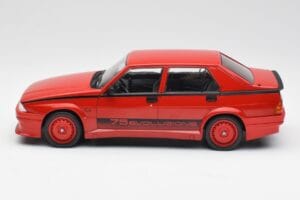 Alfa Romeo 75 Turbo Evoluzione Roșu MCG 1:18 MCG18428 Metal - imaginea 3 din 6