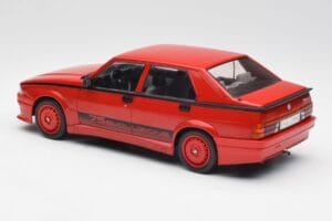 Alfa Romeo 75 Turbo Evoluzione Roșu MCG 1:18 MCG18428 Metal - imaginea 5 din 6