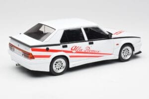 Alfa Romeo 75 Turbo Evoluzione Alb MCG 1:18 MCG18430 Metal - imaginea 2 din 6
