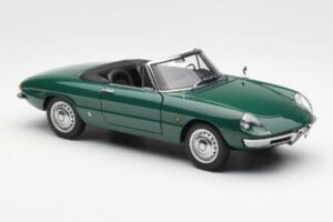 Alfa Romeo Duetto Spider Verde AUTOart 1:18 70138 Metal - imaginea 6 din 8