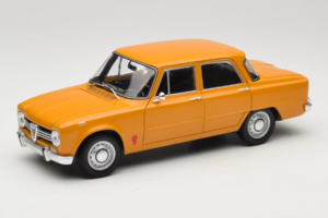 Alfa Romeo Giulia 1300 Super Portocaliu Minichamps 1:18 180120900 Metal
