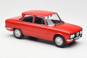 Alfa Romeo Giulia Nuova Super Roșu MCG 1:18 MCG18145 Metal - imaginea 4 din 6