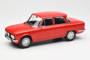 Alfa Romeo Giulia Nuova Super Roșu MCG 1:18 MCG18145 Metal