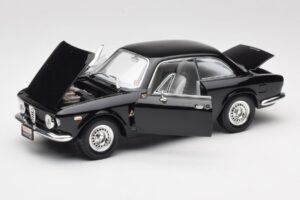 Alfa Romeo Giulia Sprint GTA Negru Road Signature 1:18 92348 Metal - imaginea 2 din 8