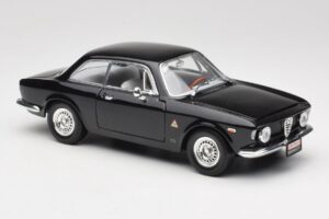 Alfa Romeo Giulia Sprint GTA Negru Road Signature 1:18 92348 Metal - imaginea 6 din 8
