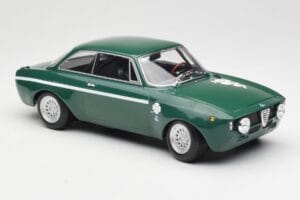 Alfa Romeo GTA 1300 Junior Verde Minichamps 1:18 155120022 Metal - imaginea 4 din 6