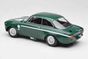 Alfa Romeo GTA 1300 Junior Verde Minichamps 1:18 155120022 Metal - imaginea 5 din 6
