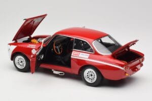 Alfa Romeo GTA 1300 Junior #33 T. Hezemans / G. van Lennep Hezemans Jarama 1972 Minichamps 1:18 100721233 Metal - imaginea 5 din 8
