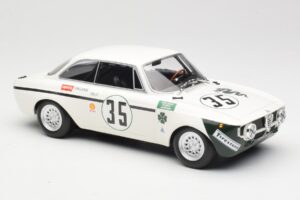 Alfa Romeo GTA 1300 Junior #35 C. Colzani / Pooky / G. Venturi 4 Hours of Jarama 1972 Minichamps 1:18 155721235 Metal - imaginea 4 din 6
