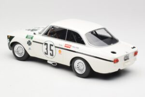 Alfa Romeo GTA 1300 Junior #35 C. Colzani / Pooky / G. Venturi 4 Hours of Jarama 1972 Minichamps 1:18 155721235 Metal - imaginea 5 din 6