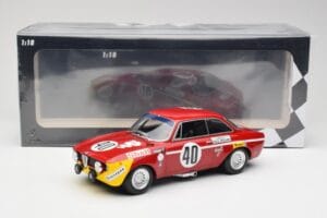 Alfa Romeo GTA 1300 Junior #40 F. Picchi / J-C. Chasseuil Division 1 Winners 12 Hours of Paul Ricard 1971 Minichamps 1:18 155 - imaginea 6 din 6