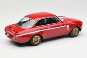 Alfa Romeo GTA 1300 Junior Roșu Minichamps 1:18 155120020 Metal - imaginea 2 din 6