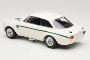 Alfa Romeo GTA 1300 Junior Alb Minichamps 1:18 100120501 Metal - imaginea 7 din 8