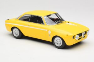 Alfa Romeo GTA 1300 Junior Galben Minichamps 1:18 155120024 Metal - imaginea 2 din 6