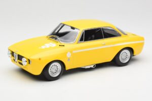 Alfa Romeo GTA 1300 Junior Galben Minichamps 1:18 155120024 Metal