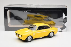 Alfa Romeo GTA 1300 Junior Galben Minichamps 1:18 155120024 Metal - imaginea 6 din 6
