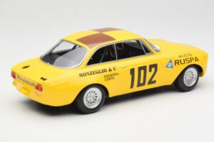 Alfa Romeo GTA 1300 #102 Squadra Corse R. Zanetti / M. Ruspa / Monzeglio Targa Florio 1971 Minichamps 1:18 155711202 Metal - imaginea 2 din 6