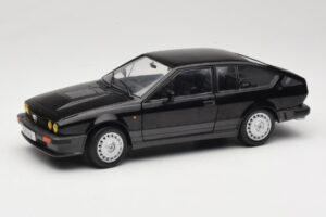 Alfa Romeo GTV6 Negru Solido 1:18 S1802302 Metal