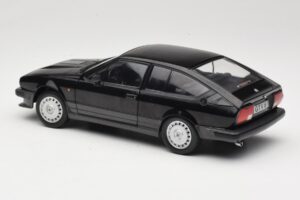 Alfa Romeo GTV6 Negru Solido 1:18 S1802302 Metal - imaginea 7 din 8