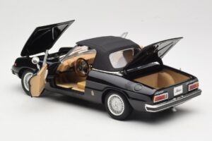 Alfa Romeo Spider 916 Veloce Negru Ricko 1:18 32107 Metal - imaginea 5 din 8