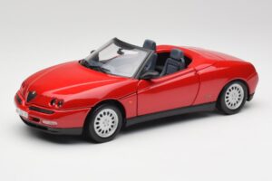 Alfa Romeo Spider 916 Alfa Roșu Maisto 1:18 50278 Metal