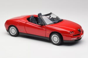 Alfa Romeo Spider 916 Alfa Roșu Maisto 1:18 50278 Metal - imaginea 6 din 8