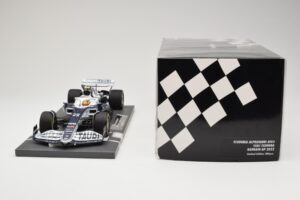AlphaTauri AT03 #22 Y. Tsunoda Bahrain GP 2022 Minichamps 1:18 117220122 Metal - imaginea 6 din 6