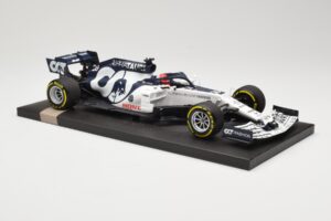 AlphaTauri Honda AT01 #26 D. Kvyat Italian GP 2020 Minichamps 1:18 117200826 Metal - imaginea 4 din 6