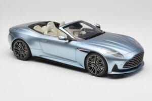 Aston Martin DB12 Volante Caribbean Blue Pearl GT Spirit 1:18 GT479 Rășină - imaginea 4 din 6