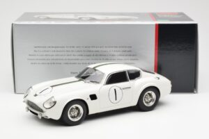 Aston Martin DB4 GT Zagato #1 24 Hours of Le Mans 1961 CMC 1:18 M-139 Metal - imaginea 6 din 6