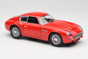 Aston Martin DB4 GT Zagato Roșu Road Signature 1:18 92728 Metal - imaginea 6 din 8