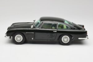 Aston Martin DB5 California Salvie Chrono 1:18 H1001 Metal - imaginea 4 din 8