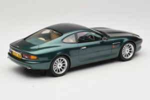 Aston Martin DB7 Buckinghamshire Green Cult Models 1:18 CML187-1 Rășină - imaginea 2 din 6