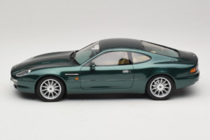 Aston Martin DB7 Buckinghamshire Green Cult Models 1:18 CML187-1 Rășină - imaginea 3 din 6