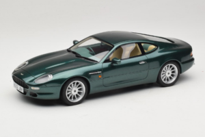 Aston Martin DB7 Buckinghamshire Green Cult Models 1:18 CML187-1 Rășină